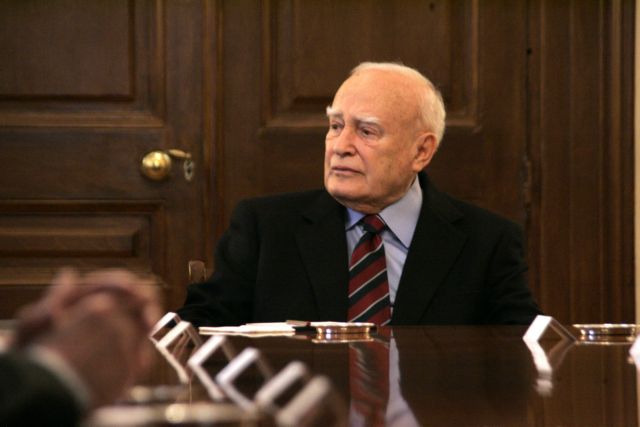 Στον αρχαιολογικό χώρο της Ερέτριας ξεναγείται ο Κ.Παπούλιας