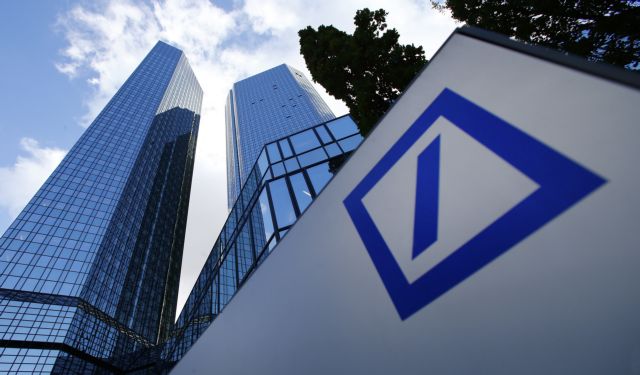 Σε αυξήση μετοχικού κεφαλαίου «μαμούθ» προχωρά η Deutsche Bank