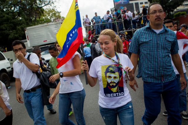 Βενεζουέλα: Η σύζυγος του σκληρού της Αντιπολίτευσης πήρε τη σκυτάλη της διαμαρτυρίας