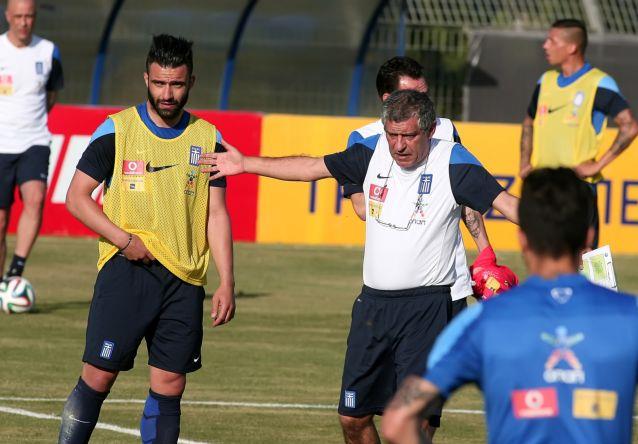 Ο Σάντος ψάχνει το κατάλληλο σχήμα στον χώρο του κέντρου