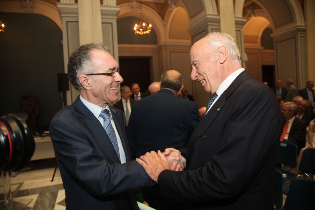 Παραιτείται ο Γ.Κωστόπουλος από την Alpha Bank, αναλαμβάνει ο Β.Ράπανος