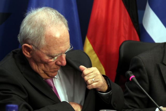 Βερολίνο: Εναπόκειται στην Ελλάδα να αποφασίσει εάν επιθυμεί νέα βοήθεια