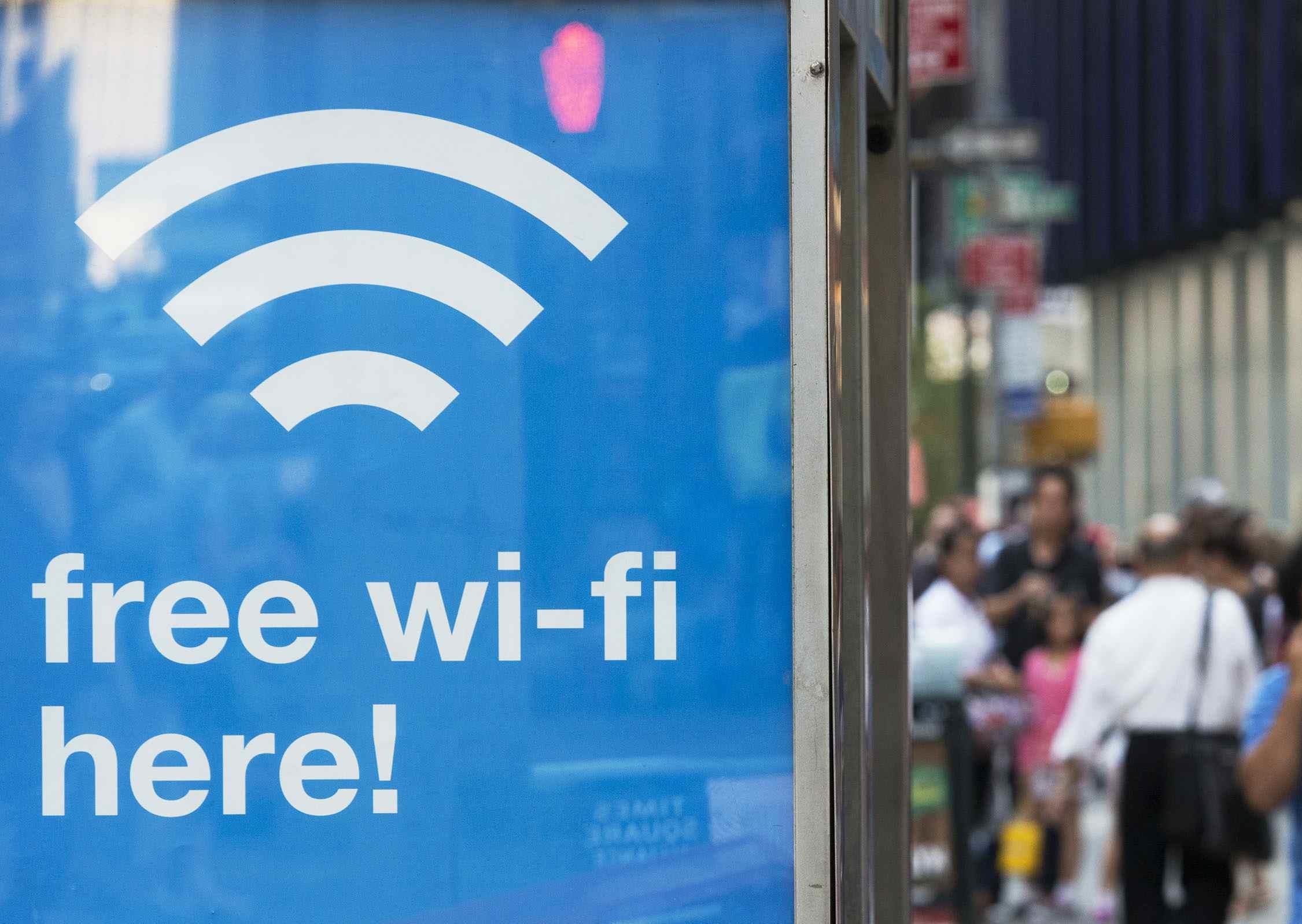 Δωρεάν Wi-Fi σε επτά σταθμούς του μετρό και του ΗΣΑΠ
