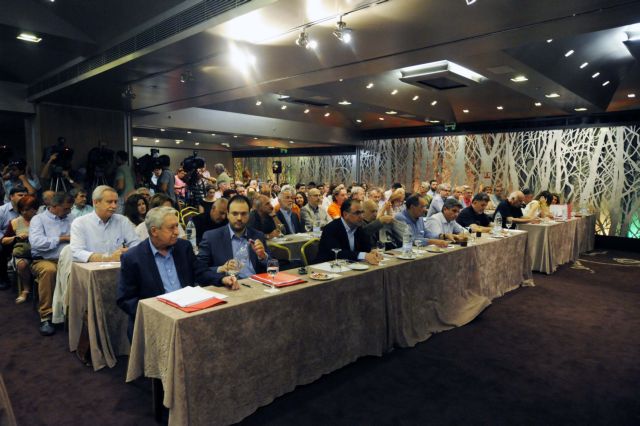 Έντονη κριτική στην ηγεσία της ΔΗΜΑΡ από στελέχη του κόμματος