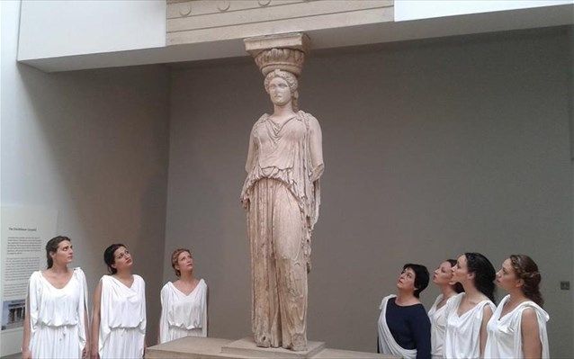 Έξι «Καρυάτιδες» μπήκαν στο Βρετανικό Μουσείο ζητώντας την «αδελφή» τους