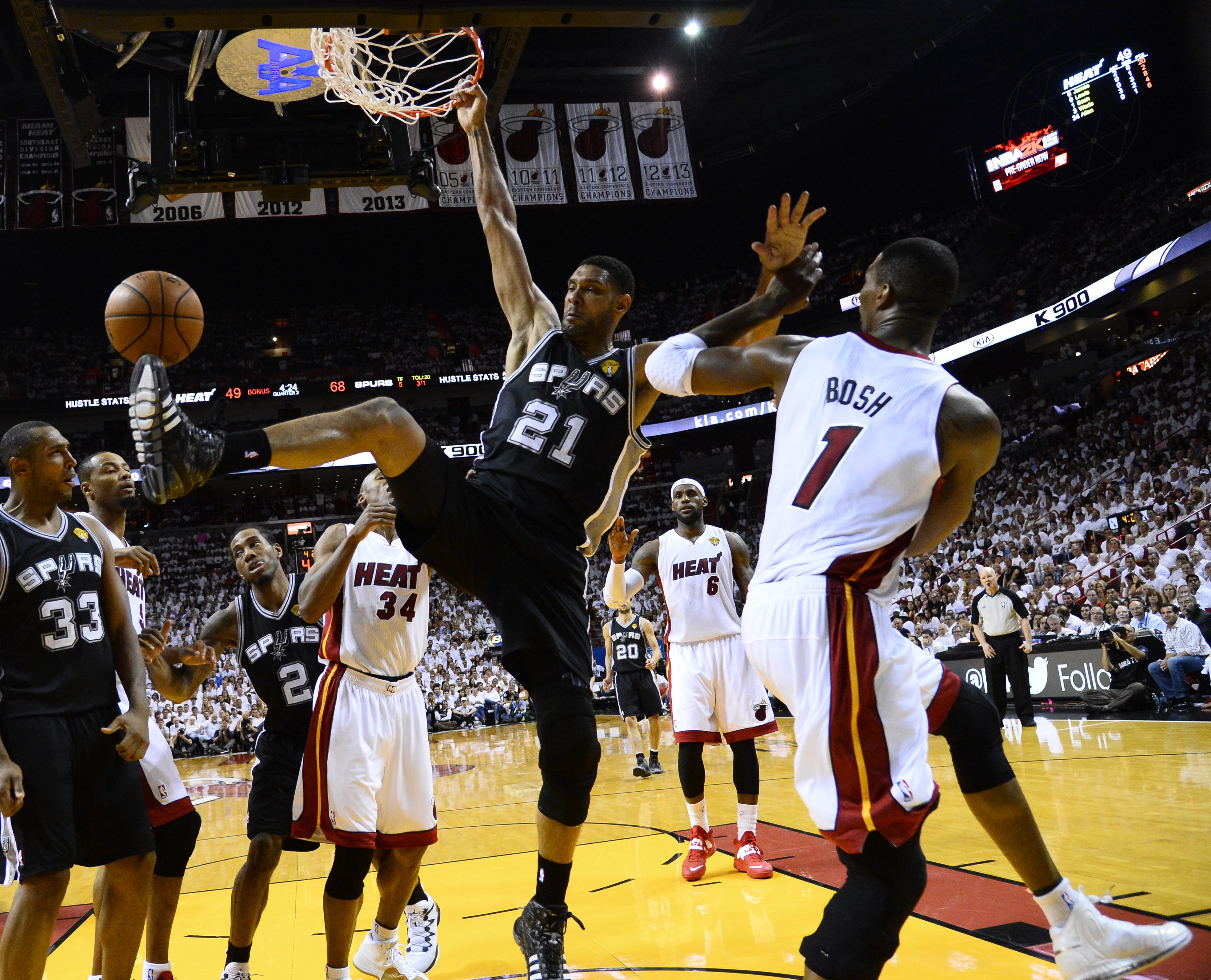 Οι Σπερς νίκησαν στο Μαϊάμι και προβάρουν το «δαχτυλίδι»