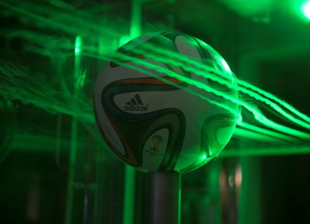 Η NASA εγκρίνει τη μπάλα του φετινού Μουντιάλ