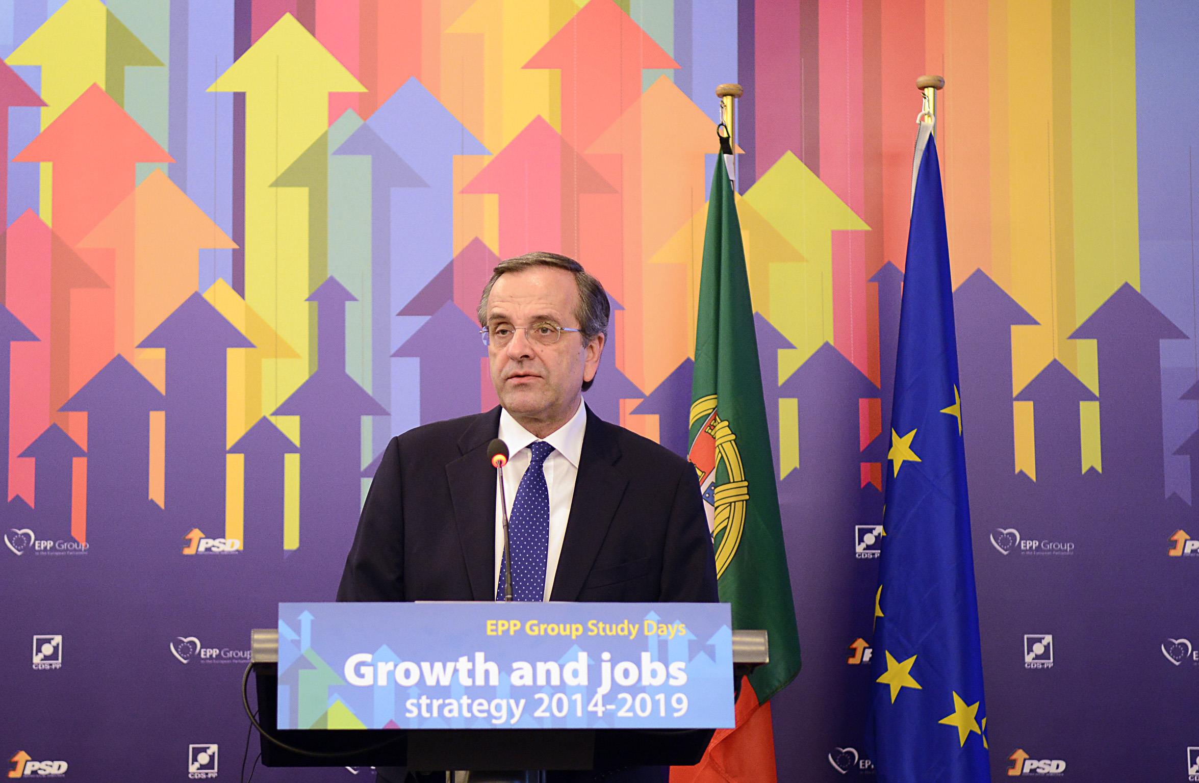 Σαμαράς: Ανάγκη η σταδιακή μείωση των φόρων