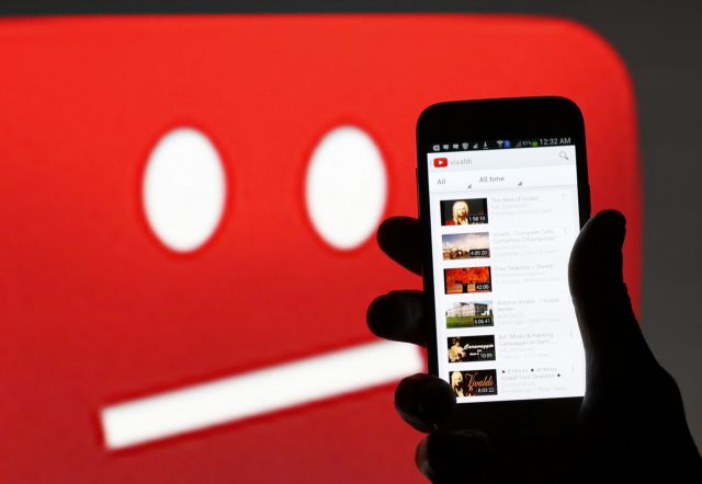Το YouTube κατηγορείται ότι απειλεί με αποκλεισμό τους ανεξάρτητους μουσικούς