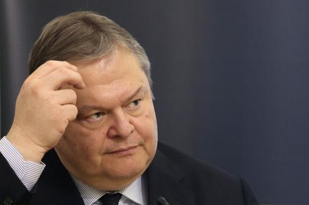 Bενιζέλος με το «κυβερνητικό ΠΑΣΟΚ» για να μπει τέλος στην πολυγλωσσία