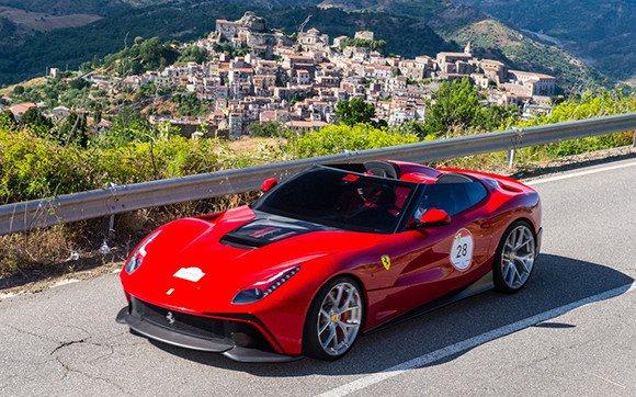 Ferrari F12 Berlinetta TRS: One-off πρόκληση