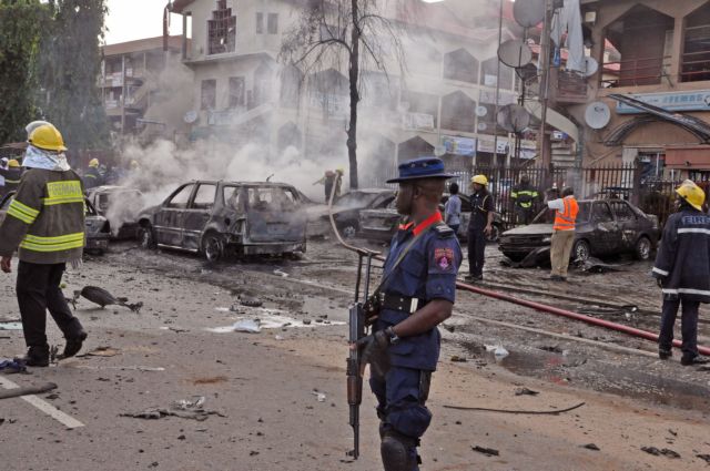 Αιματοκύλισμα από έκρηξη σε εμπορική συνοικία της Νιγηρίας