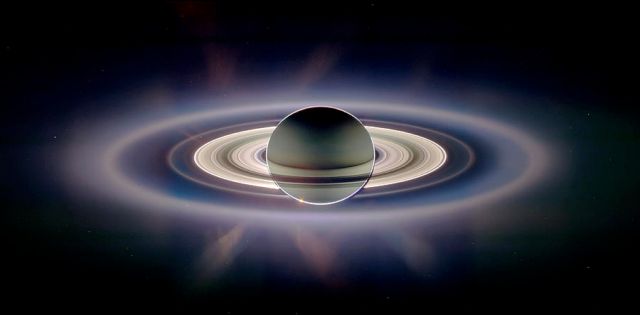 Cassini: Δέκα χρόνια εξερεύνησης στο σύστημα του Κρόνου