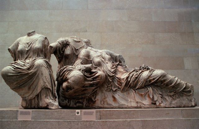 Το Βρετανικό Μουσείο «σπάει» σε κομμάτια τα Γλυπτά του Παρθενώνα