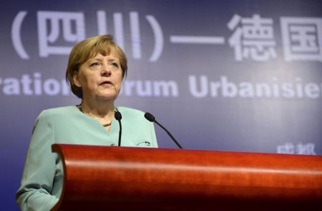 Στην Κίνα η Άνγκελα Μέρκελ με μεγάλη επιχειρηματική αντιπροσωπεία