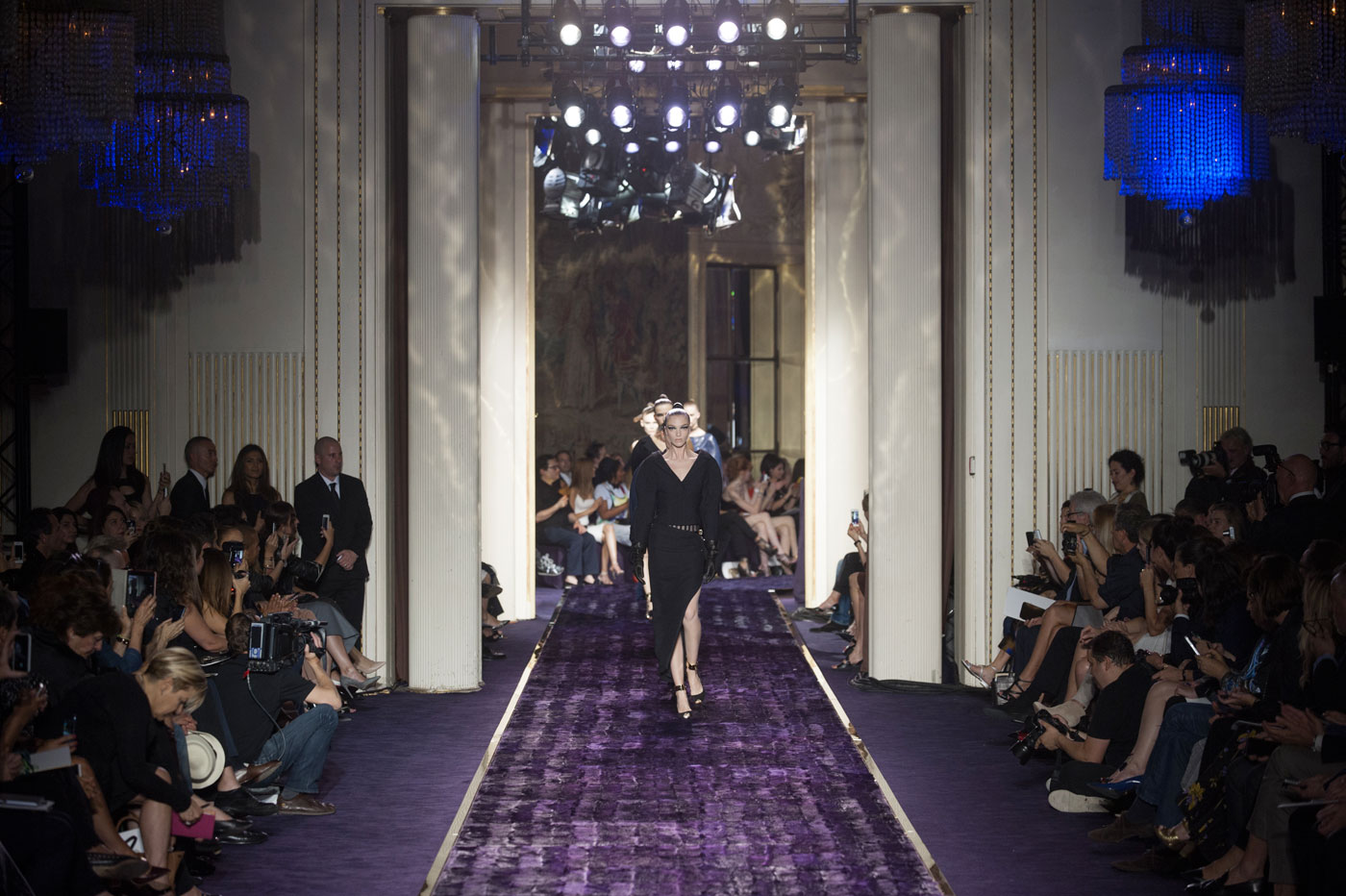 Η υψηλή ραπτική του Versace