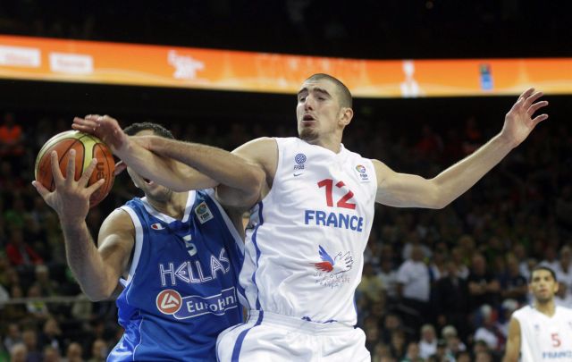 Ο Ντε Κολό απάντησε θετικά στην πρόταση της ΤΣΣΚΑ