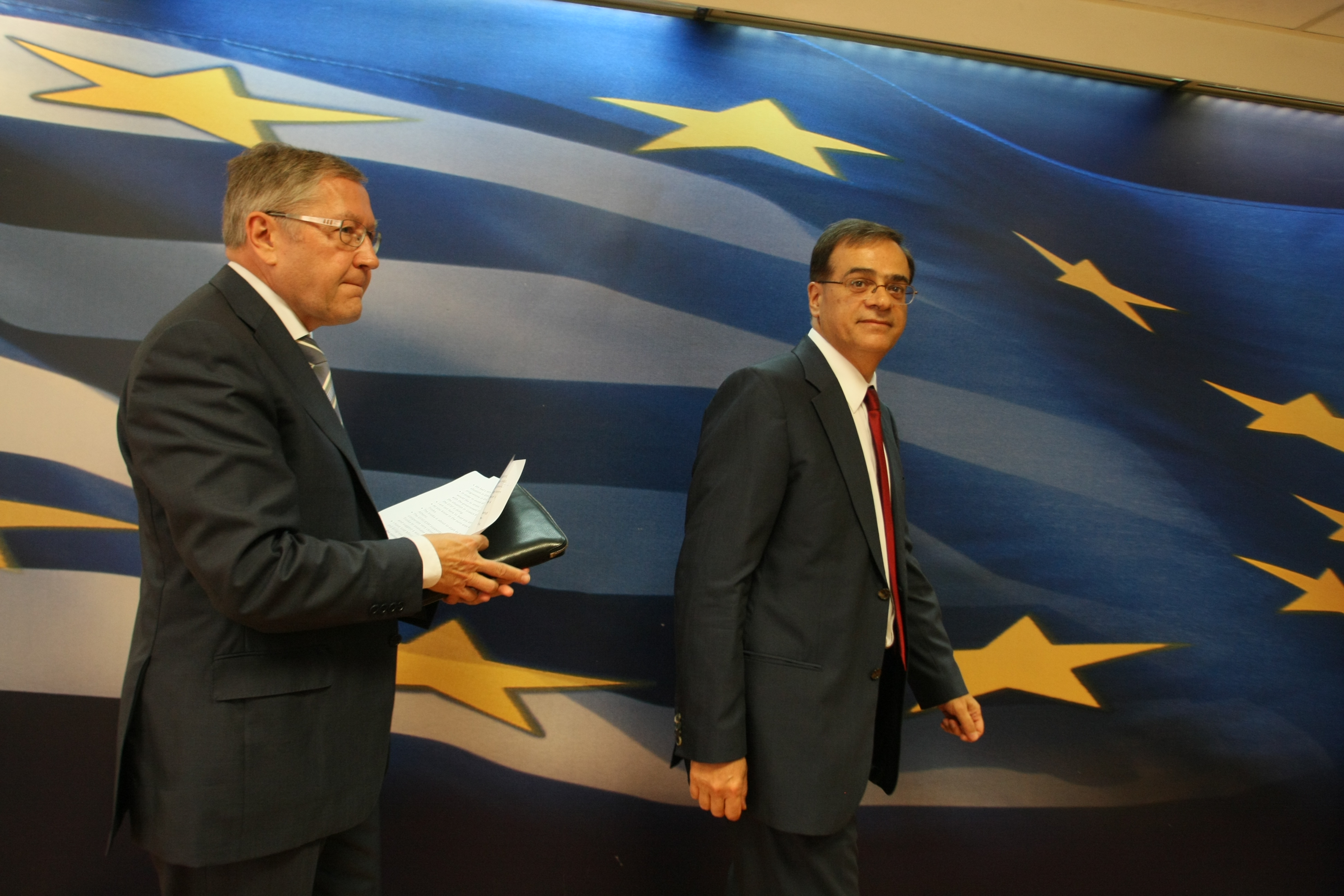 Έχουμε επενδύσει στο μέλλον της Ελλάδας, λέει ο Κλάους Ρέγκλινγκ