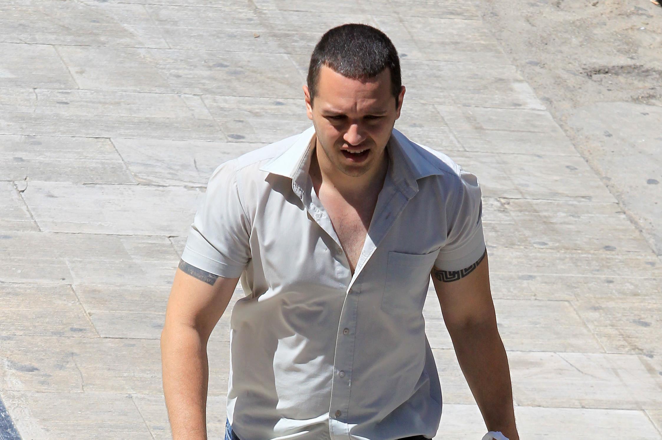 Στη φυλακή μετά την απολογία του ο Ηλίας Κασιδιάρης