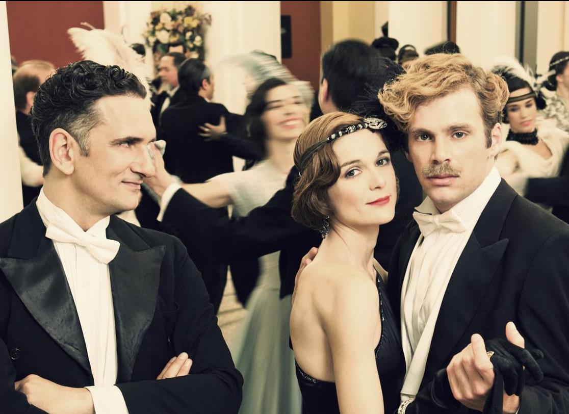 Sold out η θεατρική μεταφορά της «Μεγάλης Χίμαιρας» του Καραγάτση