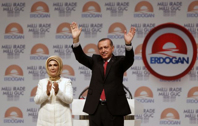 «Νέο Σύνταγμα για νέα Τουρκία» προαναγγέλλει ο «πρόεδρος» Ερντογάν