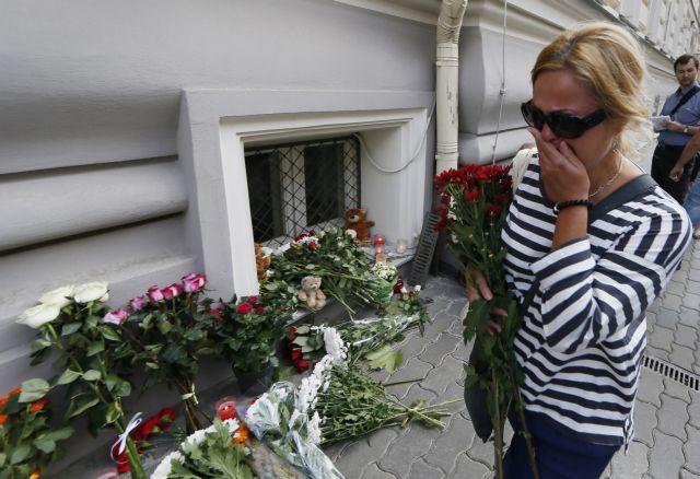 Ταξιδιώτες γλίτωσαν την τελευταία στιγμή από το θάνατο με την πτήση MH17