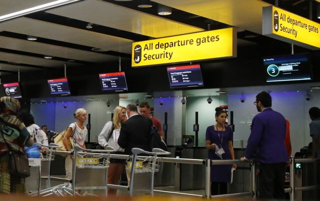 Ακυρώσεις πτήσεων στο Χίθροου λόγω σφοδρής κακοκαιρίας