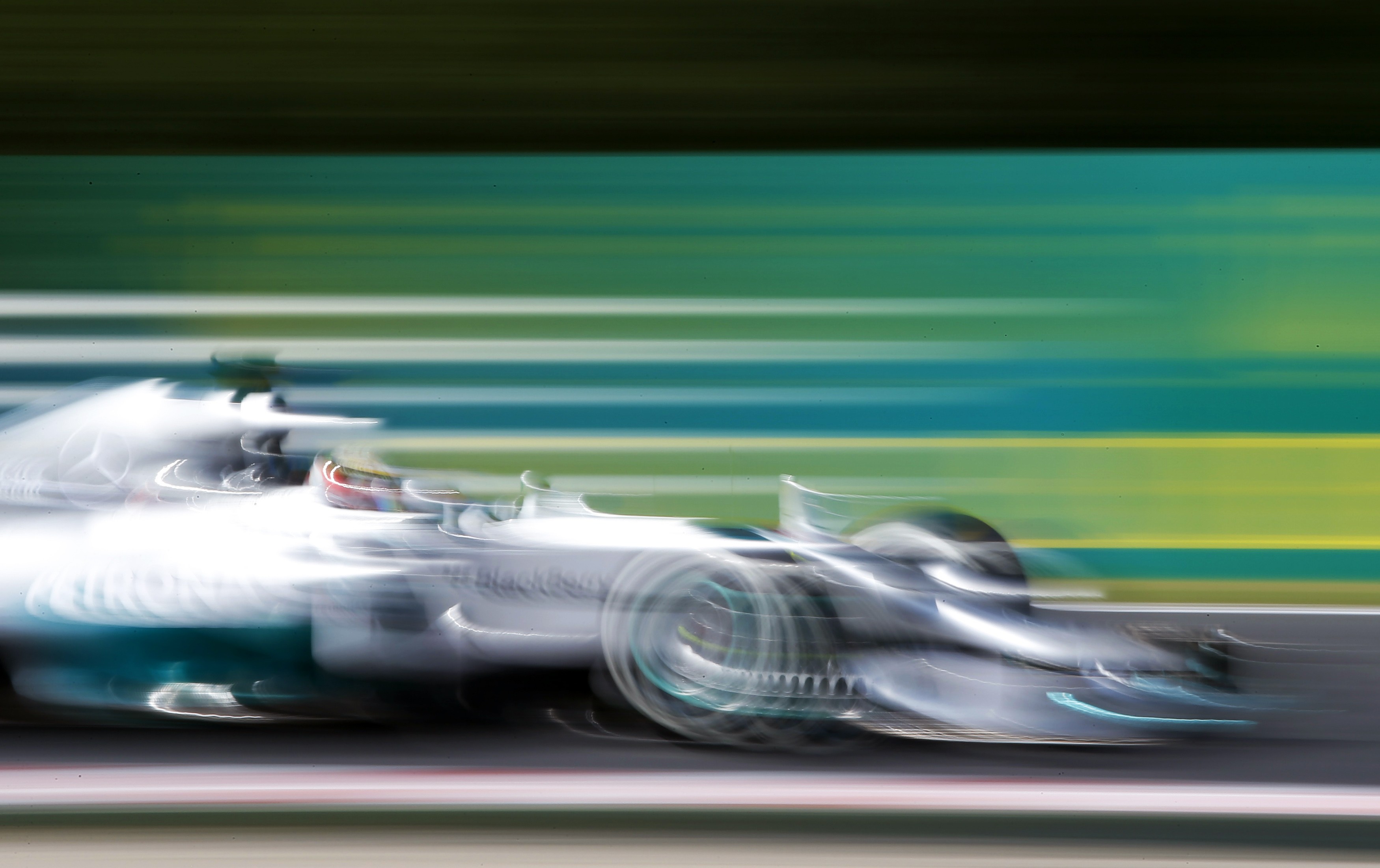 GP Ουγγαρίας 2014 ΕΔ1: Ταχύτερος, παρά τα προβλήματα, ο L. Hamilton