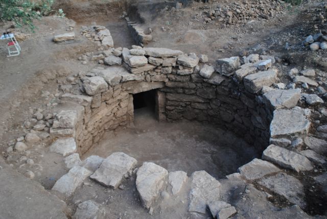 Βρέθηκε τάφος μυκηναϊκών χρόνων κοντά στην Άμφισσα