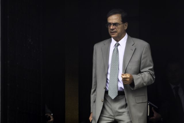 Σε 232 άρθρα τα προαπαιτούμενα για τη δόση