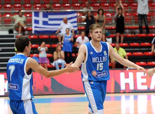 Τρίτοι οι Έφηβοι στον όμιλο, στους «8» αντίπαλος η Ιταλία