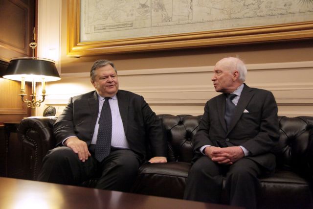 Βενιζέλος: Η κυβέρνηση επιθυμεί λύση στο θέμα της ονομασίας της ΠΓΔΜ