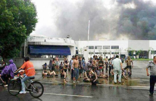 Δεκάδες νεκροί από έκρηξη σε εργοστάσιο στην ανατολική Κίνα