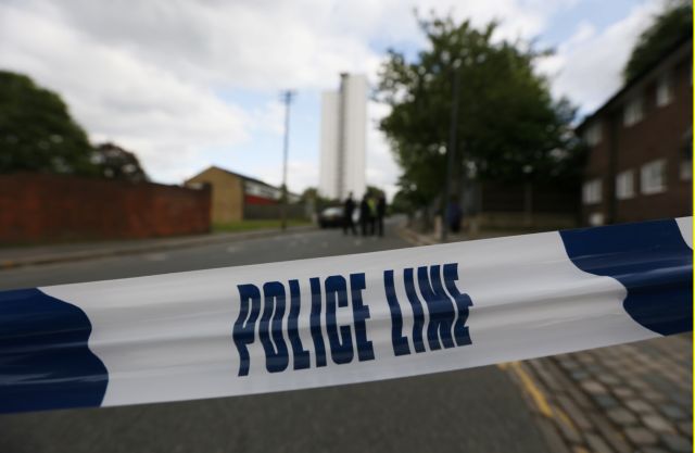 Αστυνομική έφοδος σε βρετανική παμπ προς αναζήτηση του Αγιου Δισκοπότηρου