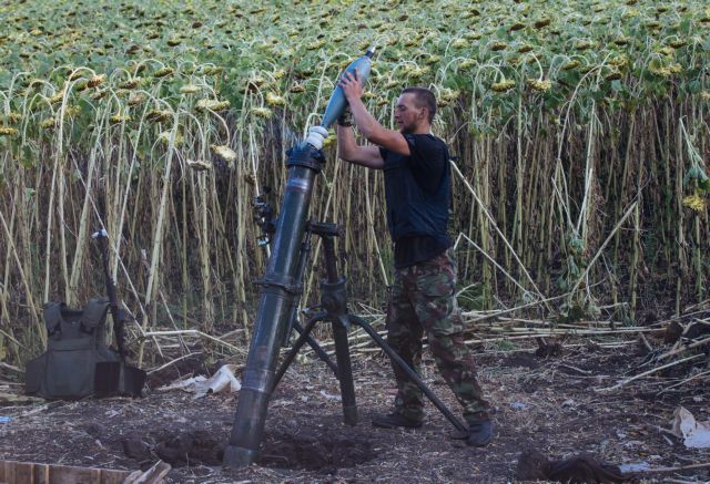 Η Μόσχα σε συνομιλίες για «αποστολή ανθρωπιστικής βοήθειας» στην Ουκρανία