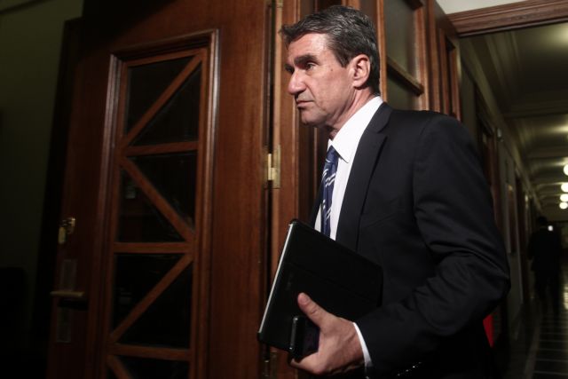 Επιπλέον προσλήψεις εκπαιδευτικών ζητά ο Ανδρ.Λοβέρδος