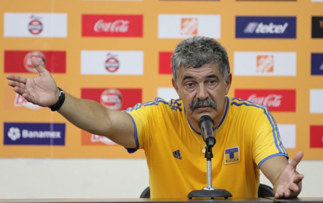 Ο προπονητής της Τίγκρες καλεί τον Πουλίδο να ζητήσει συγγνώμη