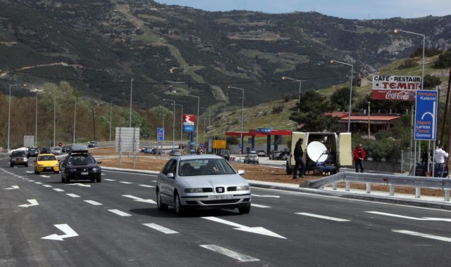 Κυκλοφοριακές ρυθμίσεις την Κυριακή στην κοιλάδα των Τεμπών