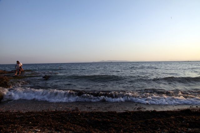 Αγνοείται η τύχη λουόμενης στην Τήνο