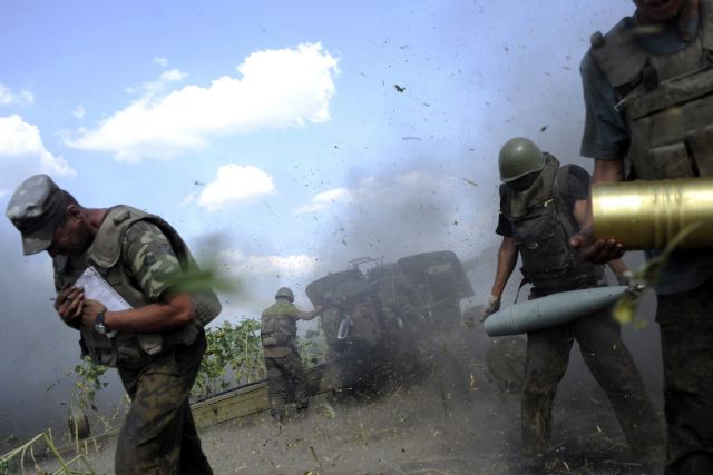 Δεκάδες άμαχοι νεκροί στις μάχες ουκρανικού στρατού - αυτονομιστών