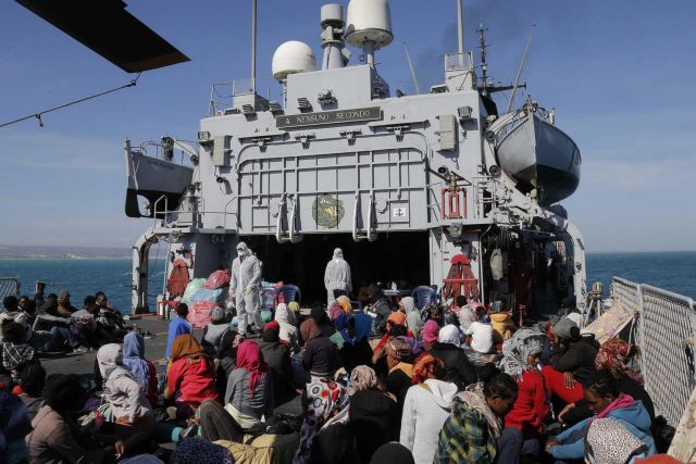 Στην ΕΕ τα ηνία για τη διαχείριση της μεταναστευτικής κρίσης στη Μεσόγειο
