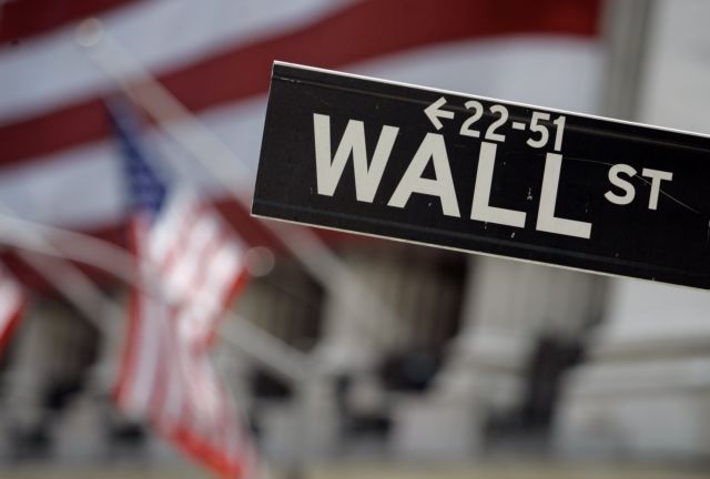 Bloomberg: Στα 66 τρισ. δολάρια σκαρφάλωσε η αξία των διεθνών χρεογράφων
