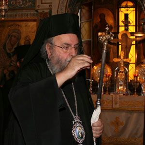 Εκοιμήθη ο μητροπολίτης Μεγάρων και Σαλαμίνος Βαρθολομαίος