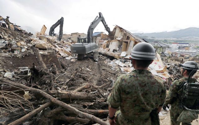 Τους 72 έφτασαν οι νεκροί από τις κατολισθήσεις στη Χιροσίμα