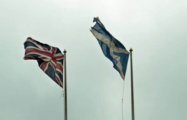 Σκωτία: Σταθερά μπροστά το «όχι» στην ανεξαρτησία, με μειωμένο ποσοστό