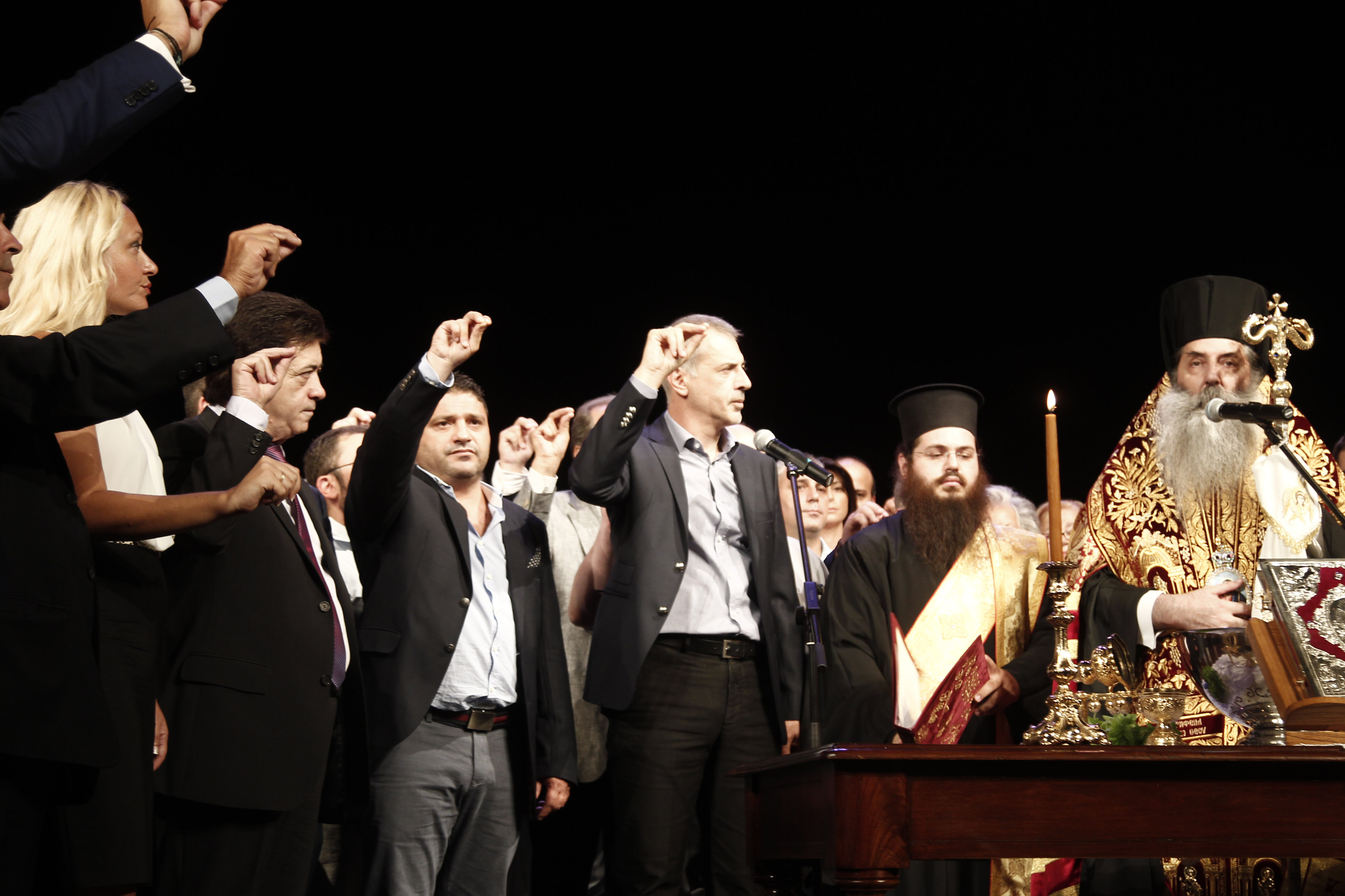 Υπό αυστηρά μέτρα ασφαλείας τελέστηκε η ορκωμοσία Μώραλη