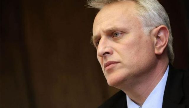 Τι απαντά ο Γιάννης Ραγκούσης για το σπίτι του στην Πάρο