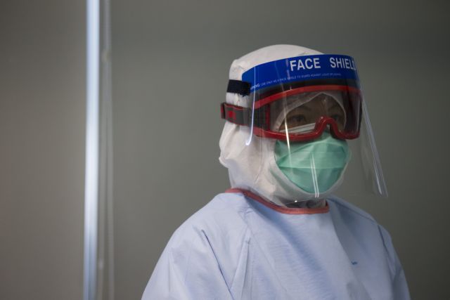 Γιατροί χωρίς Σύνορα: Ο πλανήτης χάνει τη μάχη για περιορισμό του Έμπολα
