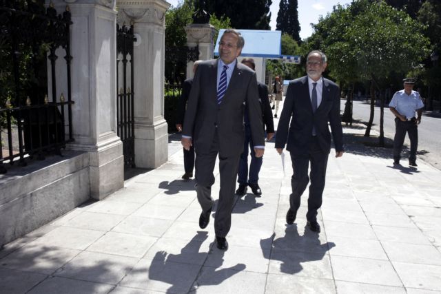 Δεν αποκλείει η κυβέρνηση διάσκεψη για το ελληνικό χρέος