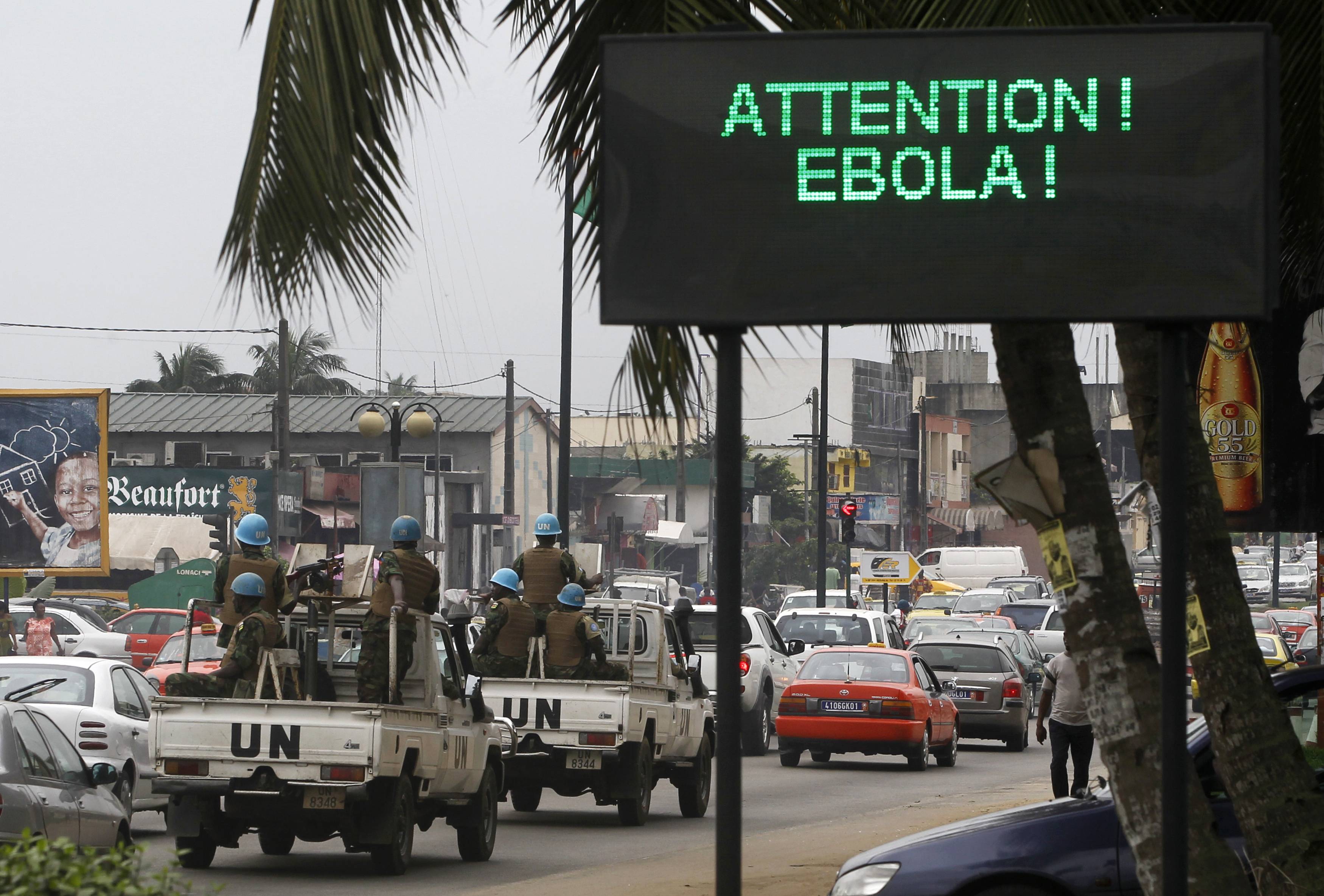 Κλεισμένοι στα σπίτια τους οι κάτοικοι της Σιέρα Λεόνε λόγω Έμπολα